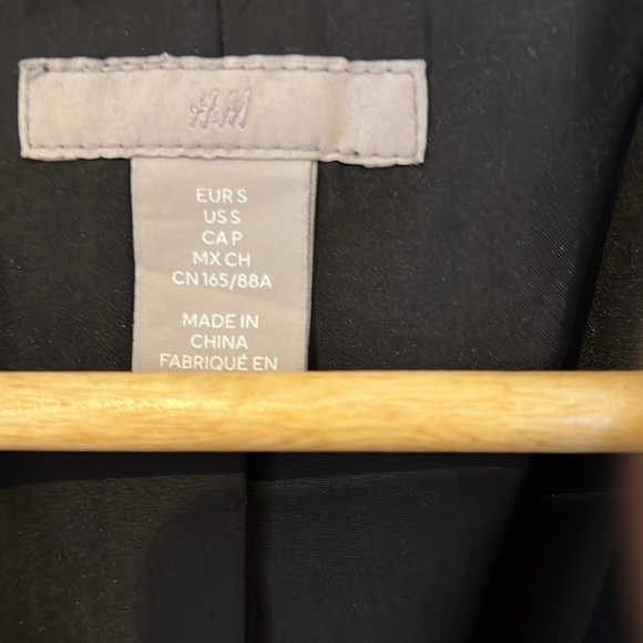 H&M Double Breasted Blazer Textured Woven Fabric Navy Blue LIKE NEW EUC - Picture 8 of 10